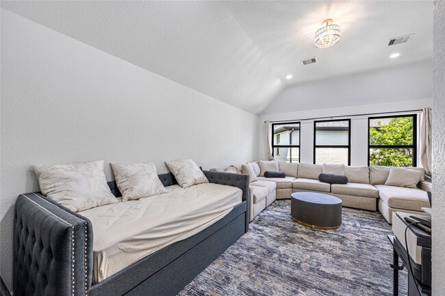 Building Photo - 14 Rancher's Trail