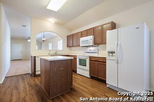 Building Photo - 10227 Roseangel Ln