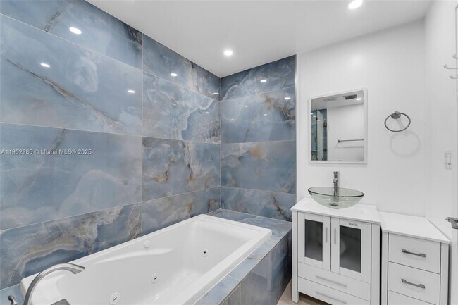 Building Photo - 30104 SW 152nd Ct