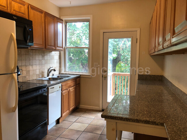 Kitchen - 2320 Eldridge St