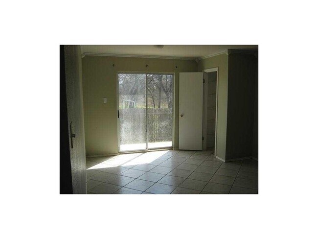Building Photo - 3504 Banda Ln