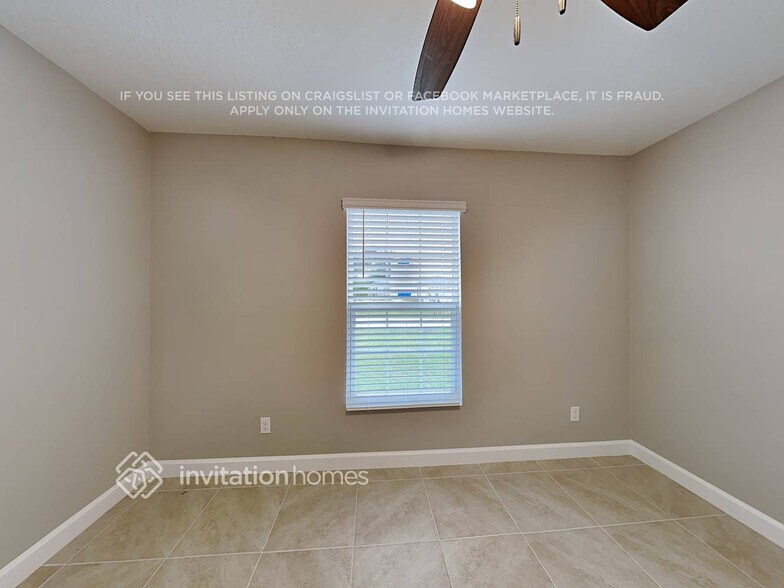 Building Photo - 1022 SW Alexandria Ave