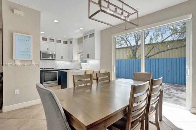 Building Photo - 12554 SW 125th Terrace