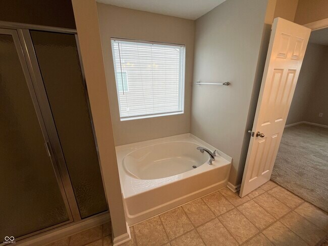 Building Photo - 15156 High Timber Ln