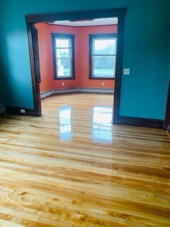Building Photo - 468 Massasoit Rd