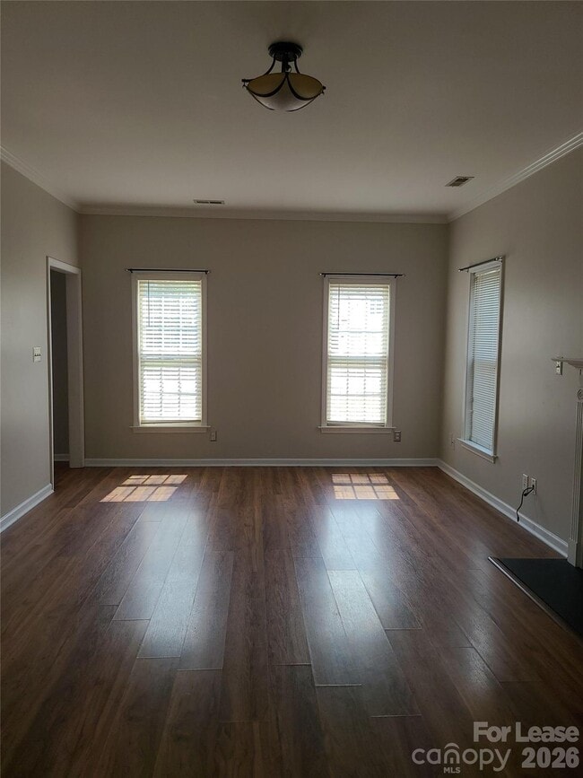 Building Photo - 9509 Mitchell Glen Dr