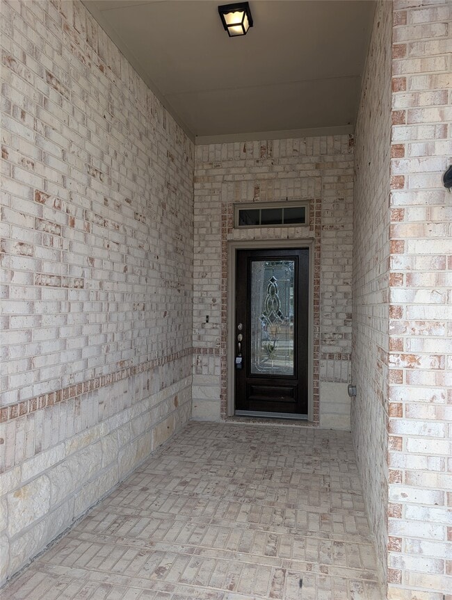 Building Photo - 30454 Butternut Oak Ln