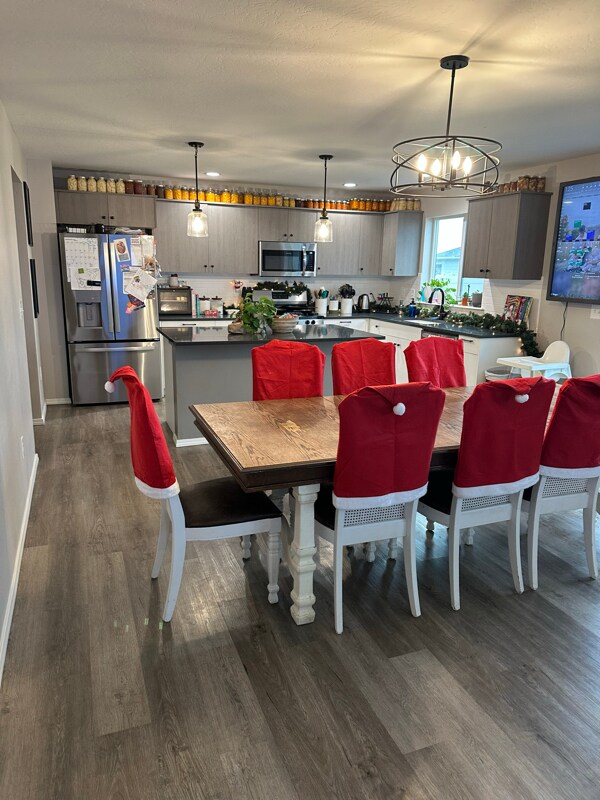 Building Photo - 19359 Spacely Ave