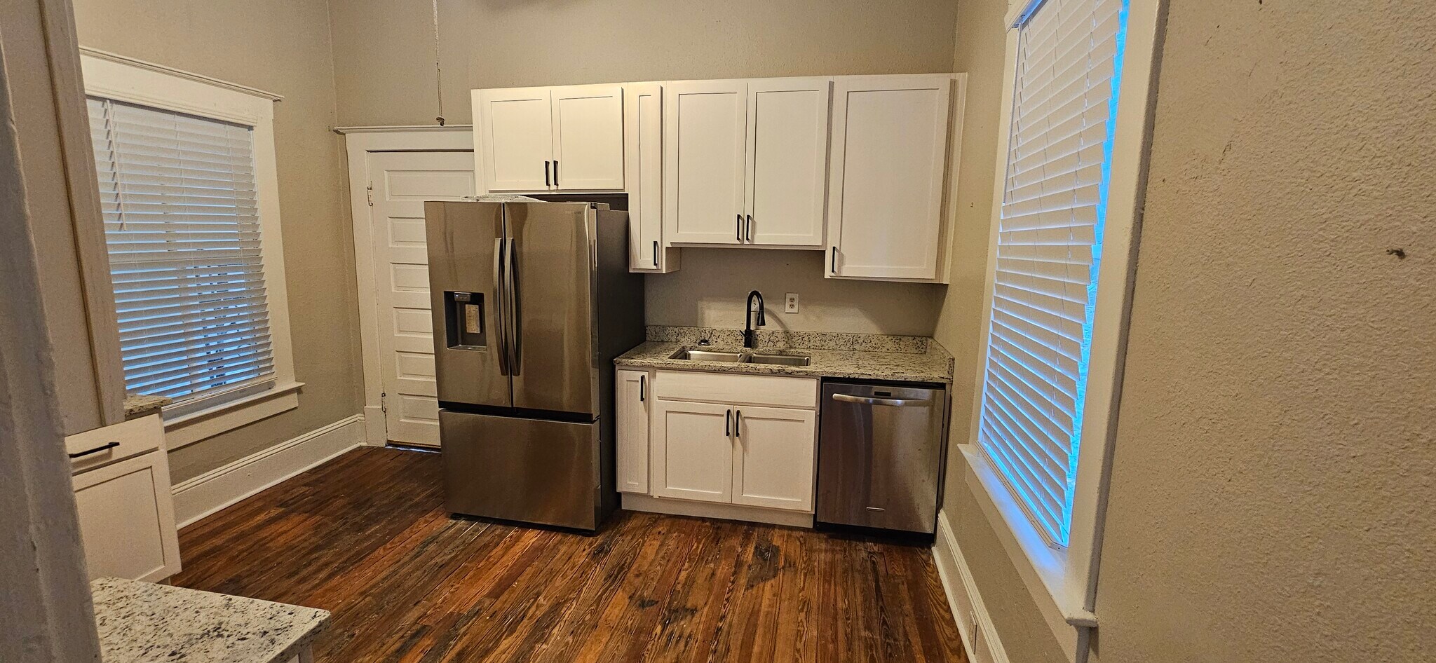 Building Photo - 2533 English Ave