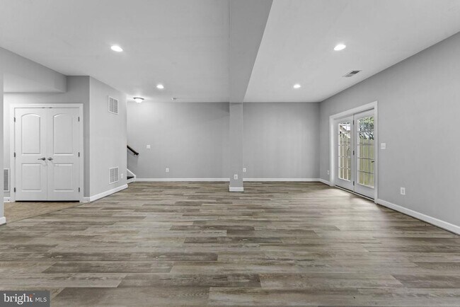 Building Photo - 21268 Park Grove Terrace