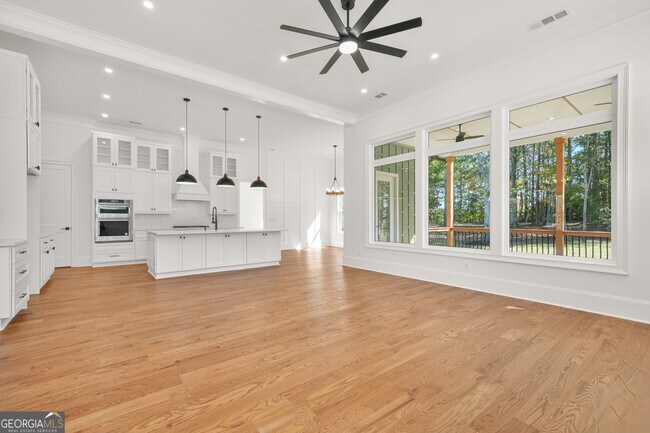 Building Photo - 1525 Tapestry Ridge SE