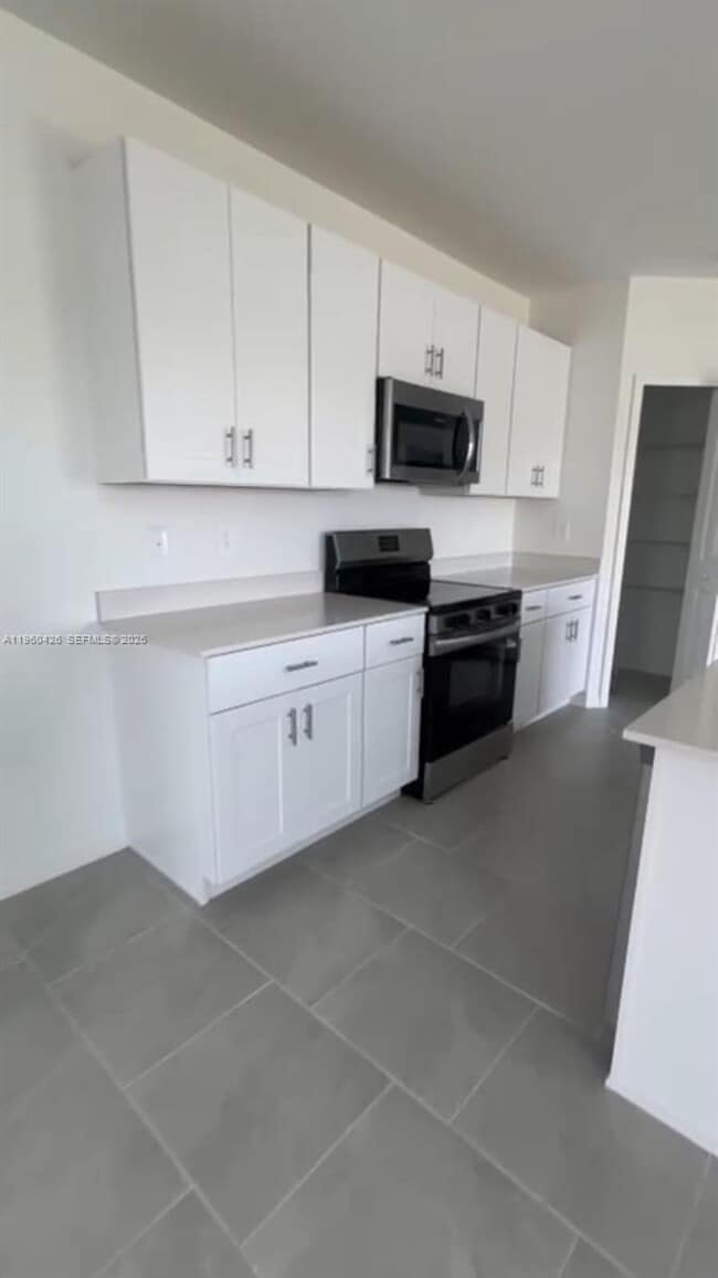 Building Photo - 11812 Cloverly Ln