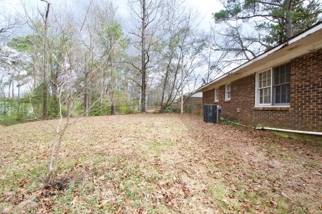 Building Photo - Charming 3-Bedroom Home Near Downtown Opelika