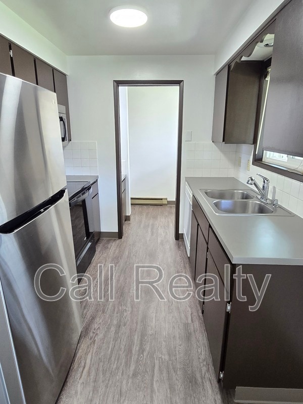 Building Photo - 3322 S Raymond Cir