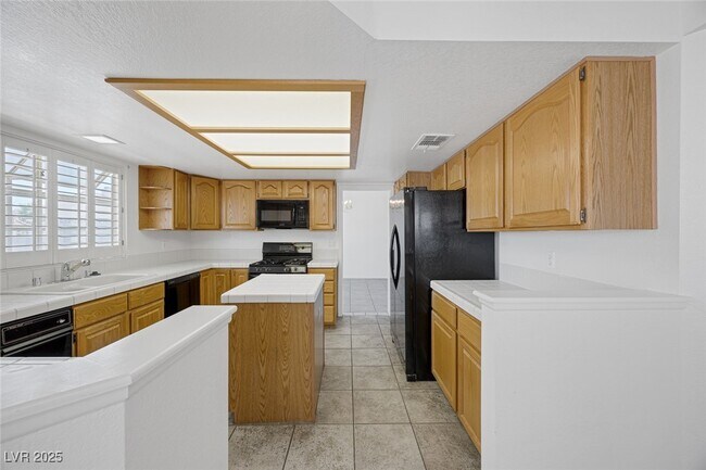 Building Photo - 294 Belair View Ct