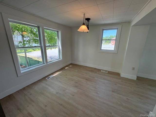 Building Photo - 12 Edmunds Ln