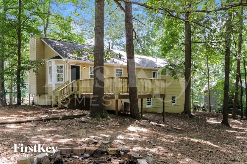 Building Photo - 4295 Hickory Point Dr