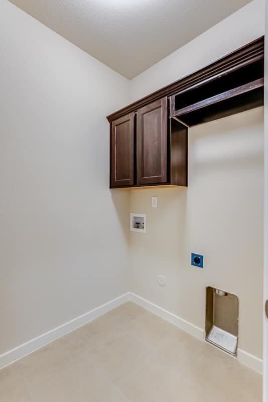 Building Photo - 7747 Enchanted Path Dr
