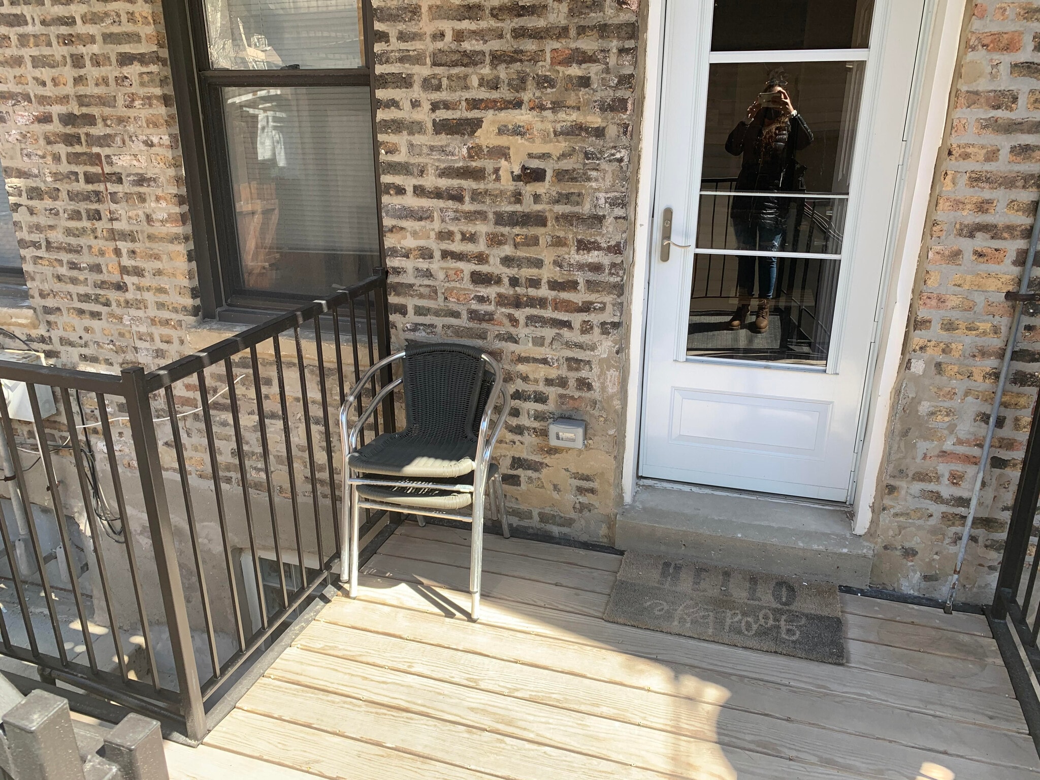 Building Photo - 1116 N Hermitage Ave