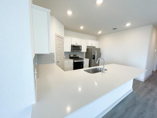 Building Photo - 10616 Defender Trl