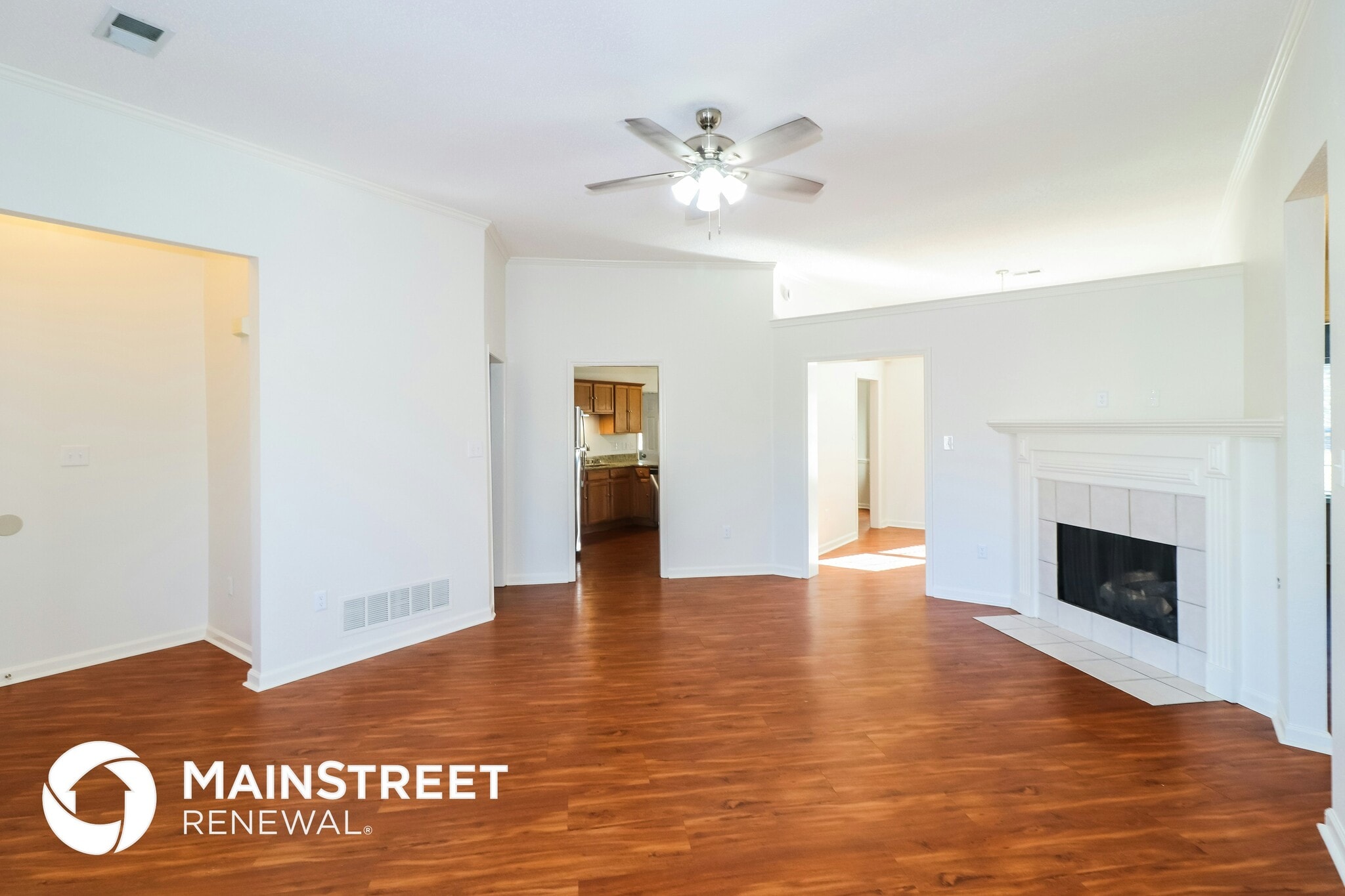 Building Photo - 6123 English Ivy N