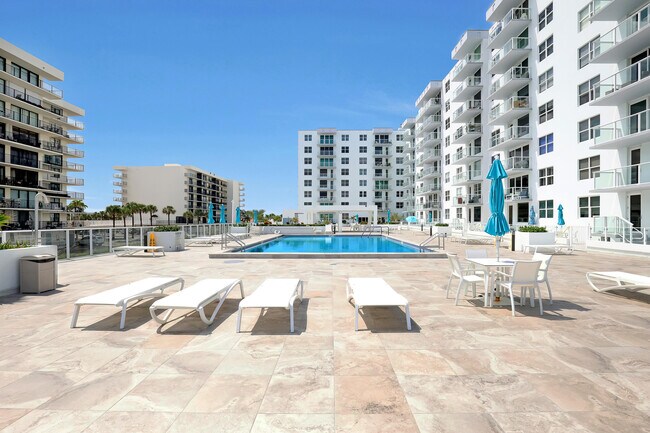 Building Photo - 3450 S Ocean Blvd