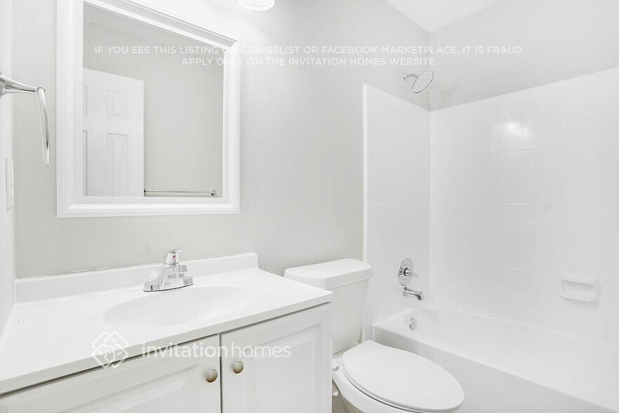 Building Photo - 6608 E Windsor Ln