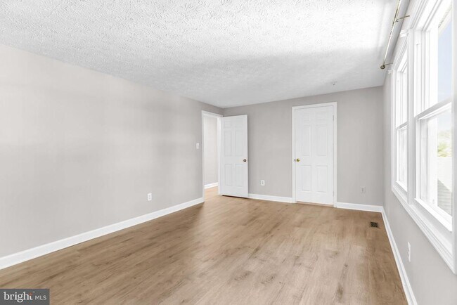 Building Photo - 3204 Lock Gate Ct