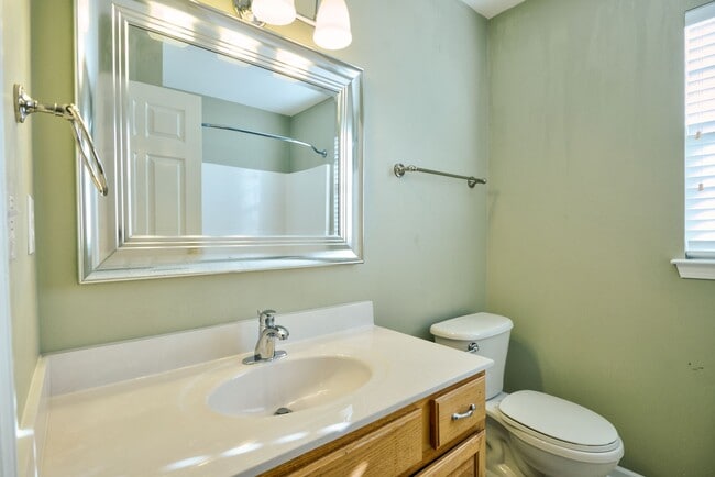 Building Photo - COMING SOON! Beautiful 3BR/2BA Home with Bonus Room in Sought-After Arbor Creek, Charlotte