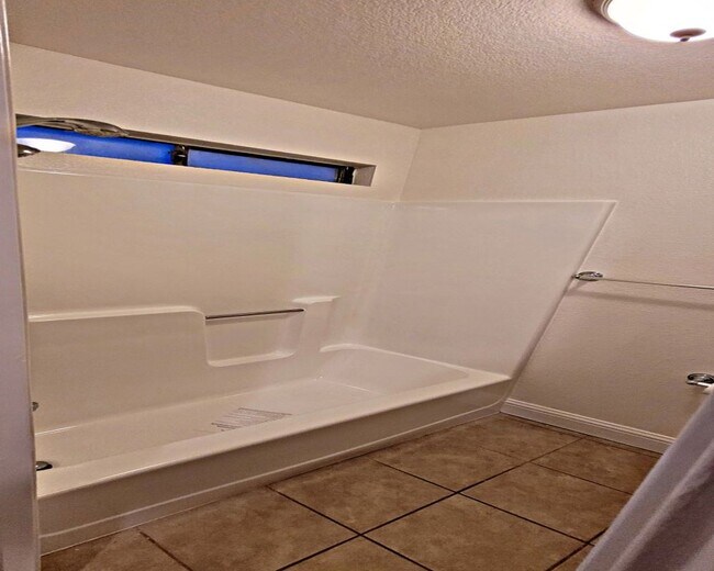 Building Photo - 8290 MacArthur Blvd