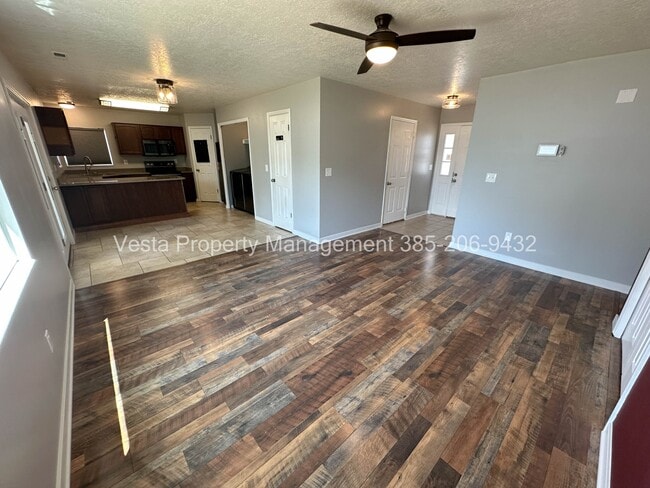 Building Photo - 1293 W 570 N