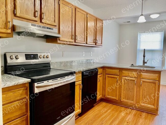 Building Photo - 10716 Oceana Ct