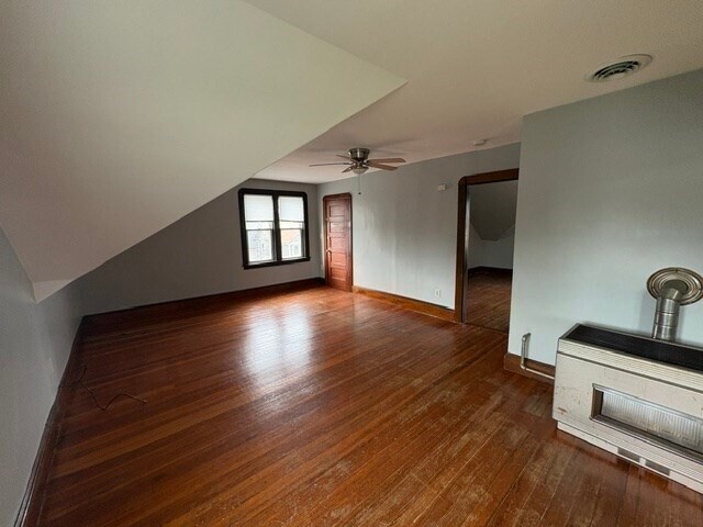 Building Photo - 968 Robeson St