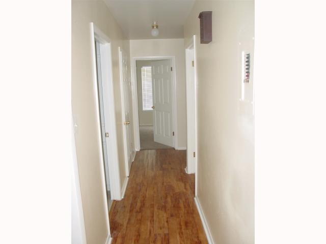 Building Photo - 1514 Glencrest Dr