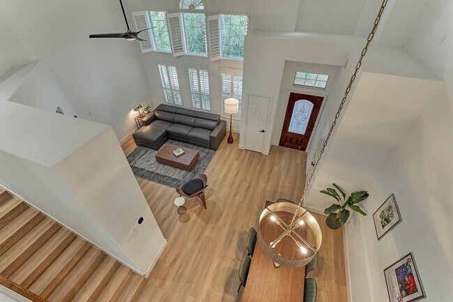 Building Photo - 27 Medley Ln
