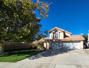 Building Photo - 37729 Rockie Ln