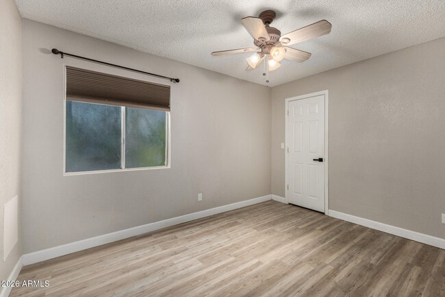 Building Photo - 18653 N 43rd Dr