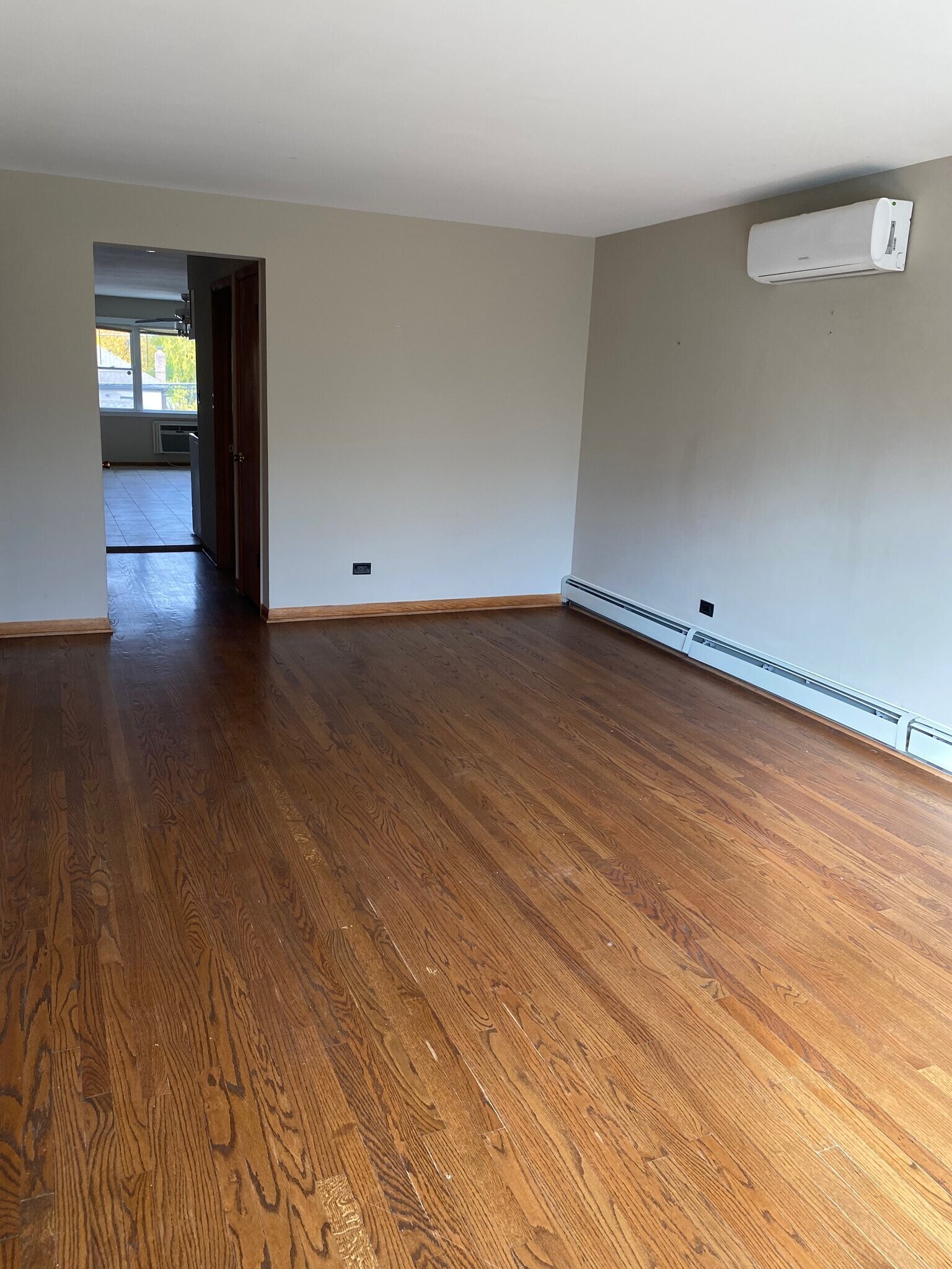Building Photo - 8252 W 95th St