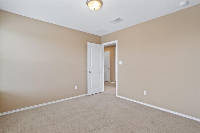 Building Photo - 18601 Pencil Cactus Dr