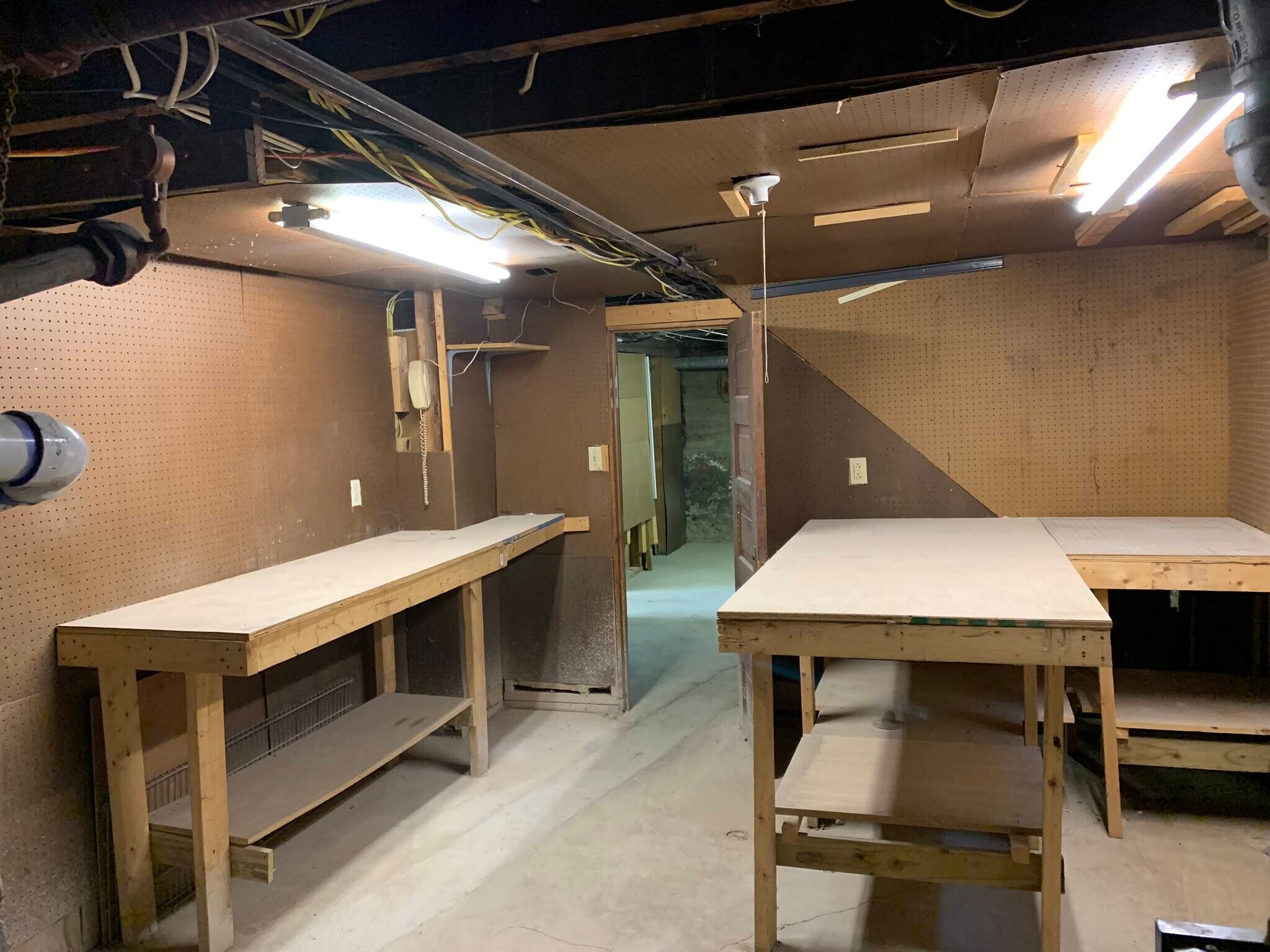 Basement 2 - 141 Dennison St