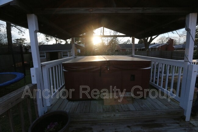 Building Photo - 1457 Garwood Ave