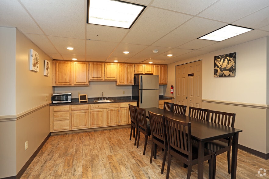 Willow Crest Apartments Whitehall Pa Apartment Finder
