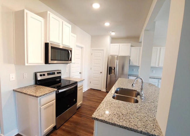 Building Photo - Coming soon!!!  "Charming 3-Bed Haven in H...