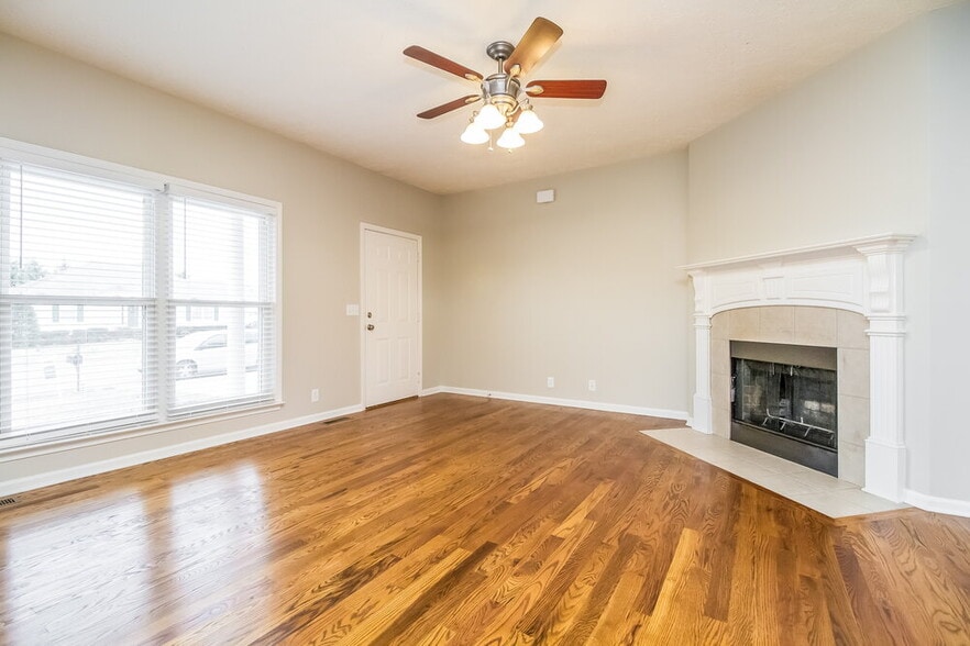 Building Photo - 2913 Waywood Dr