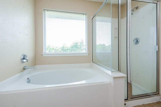 Building Photo - 3103 Atherton Canyon Ln