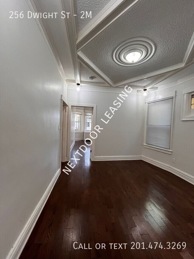 Building Photo - 256 Dwight St