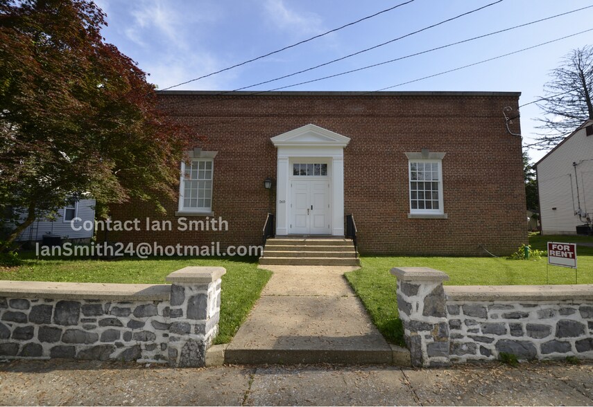 Primary Photo - 260 Henderson St