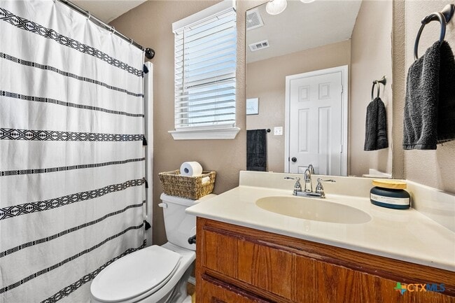 Building Photo - 4103 Dewitt County Ct