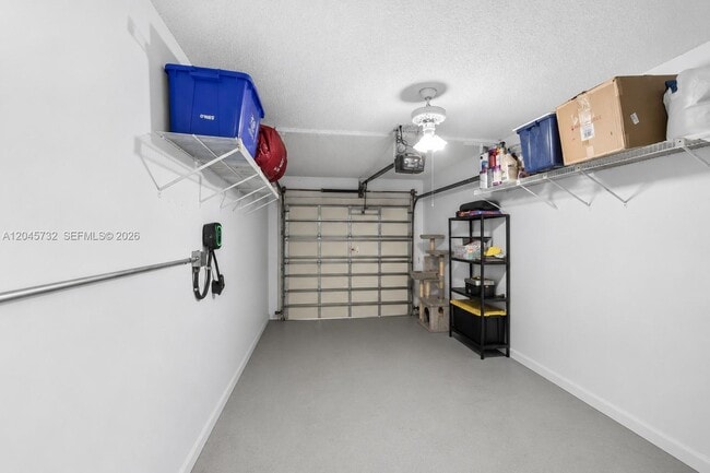 Building Photo - 7758 La Mirada Dr