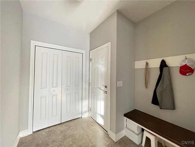 Building Photo - 4481 Southwood Heights Dr